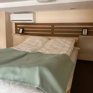 https://apartamenty-dobra-noc-przy-wawelu-2-bedrooms.krakowhotelspoland.com
